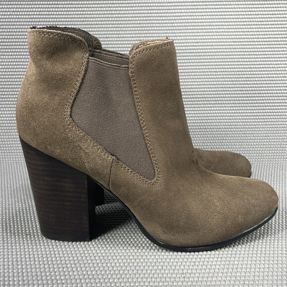 Bjorndal Women’s Heeled Booties Size 8.5 - Picture 1 of 10